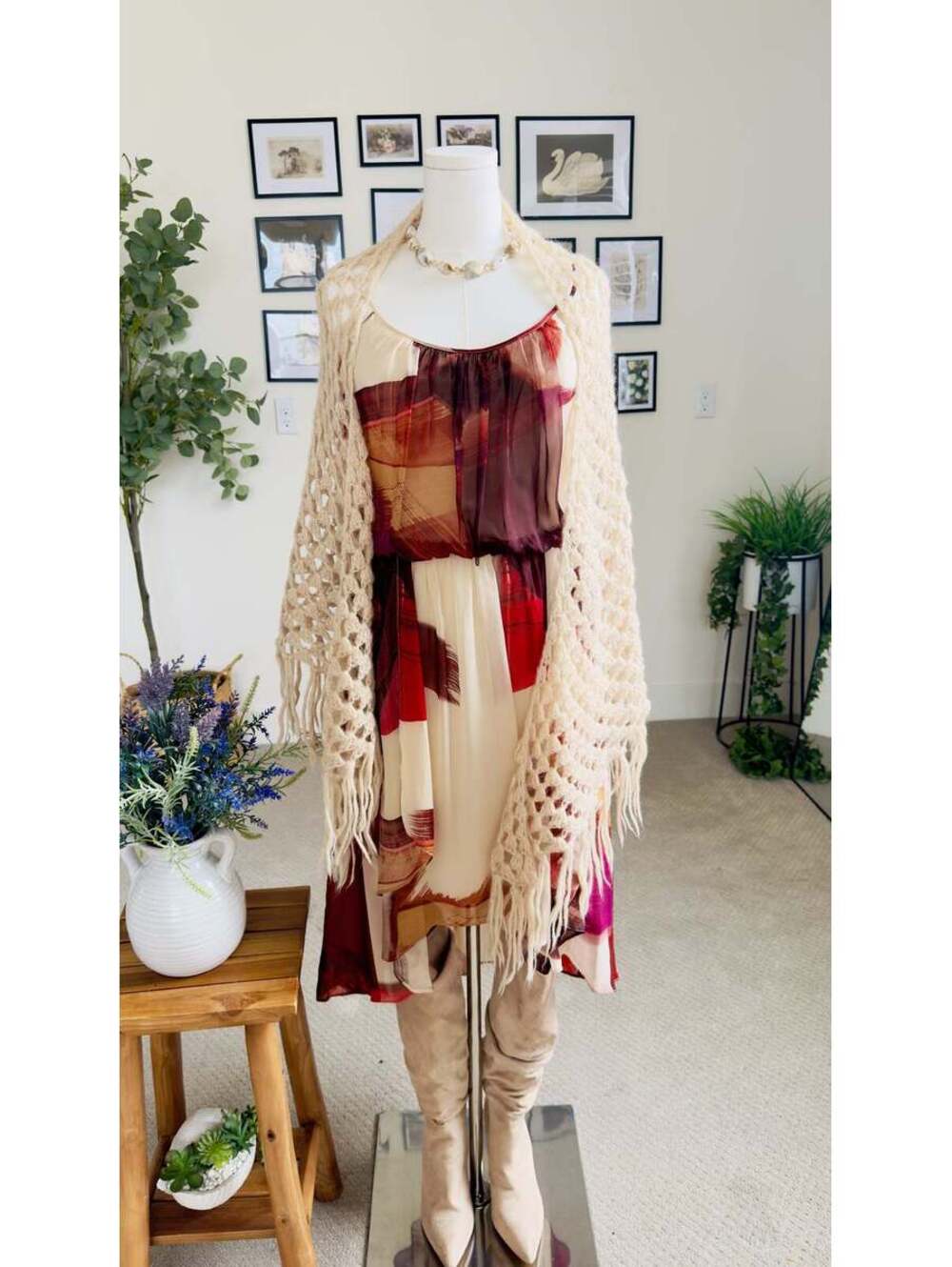 Maggy London Abstract Watercolor Chiffon Midi Dress Size M